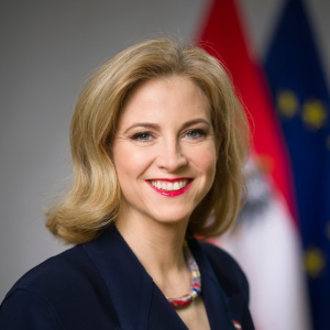 Foto von Beate Meinl-Reisinger